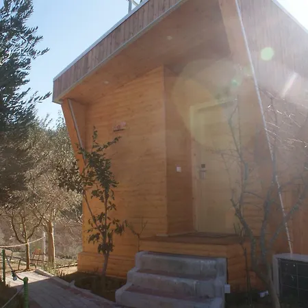 Agritourism Huqi 5* Kameras